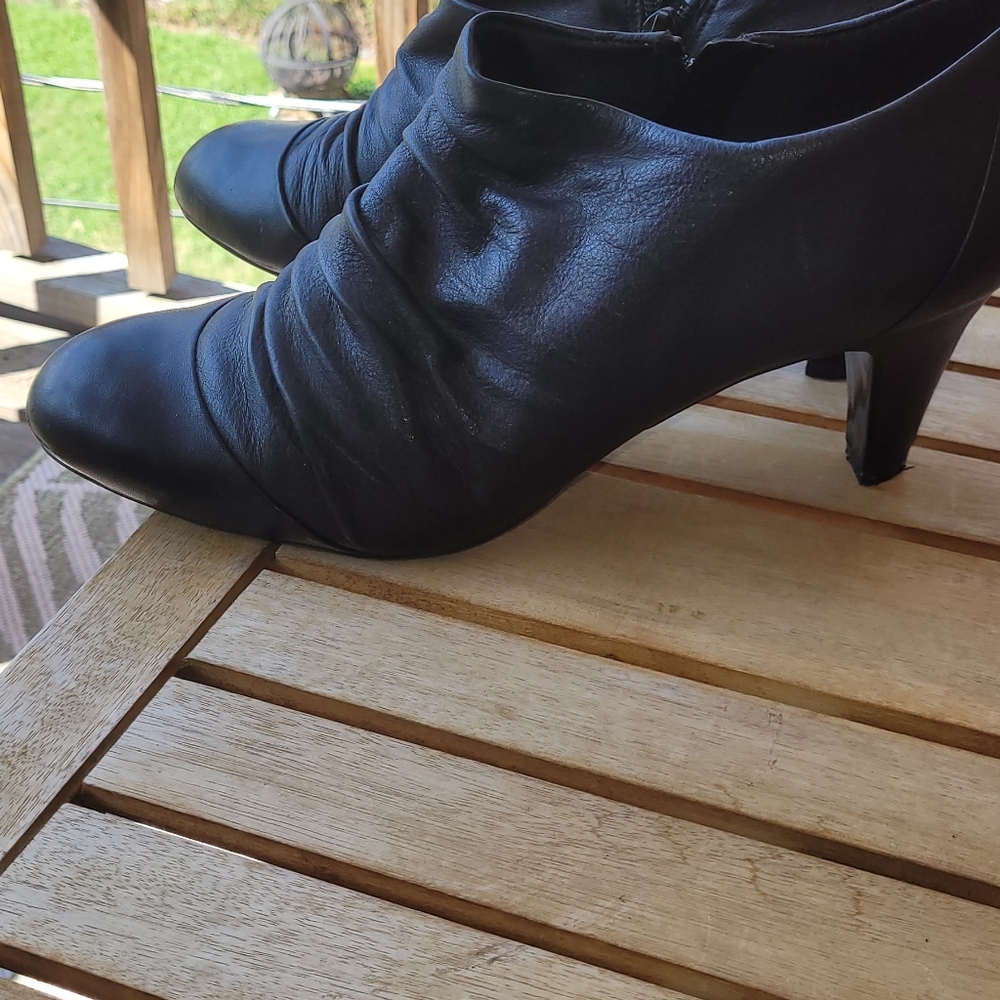 Boots/Booties
